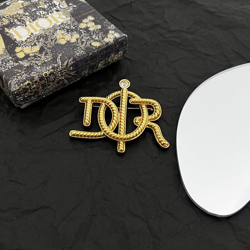 Dior Brooch 05lyr48